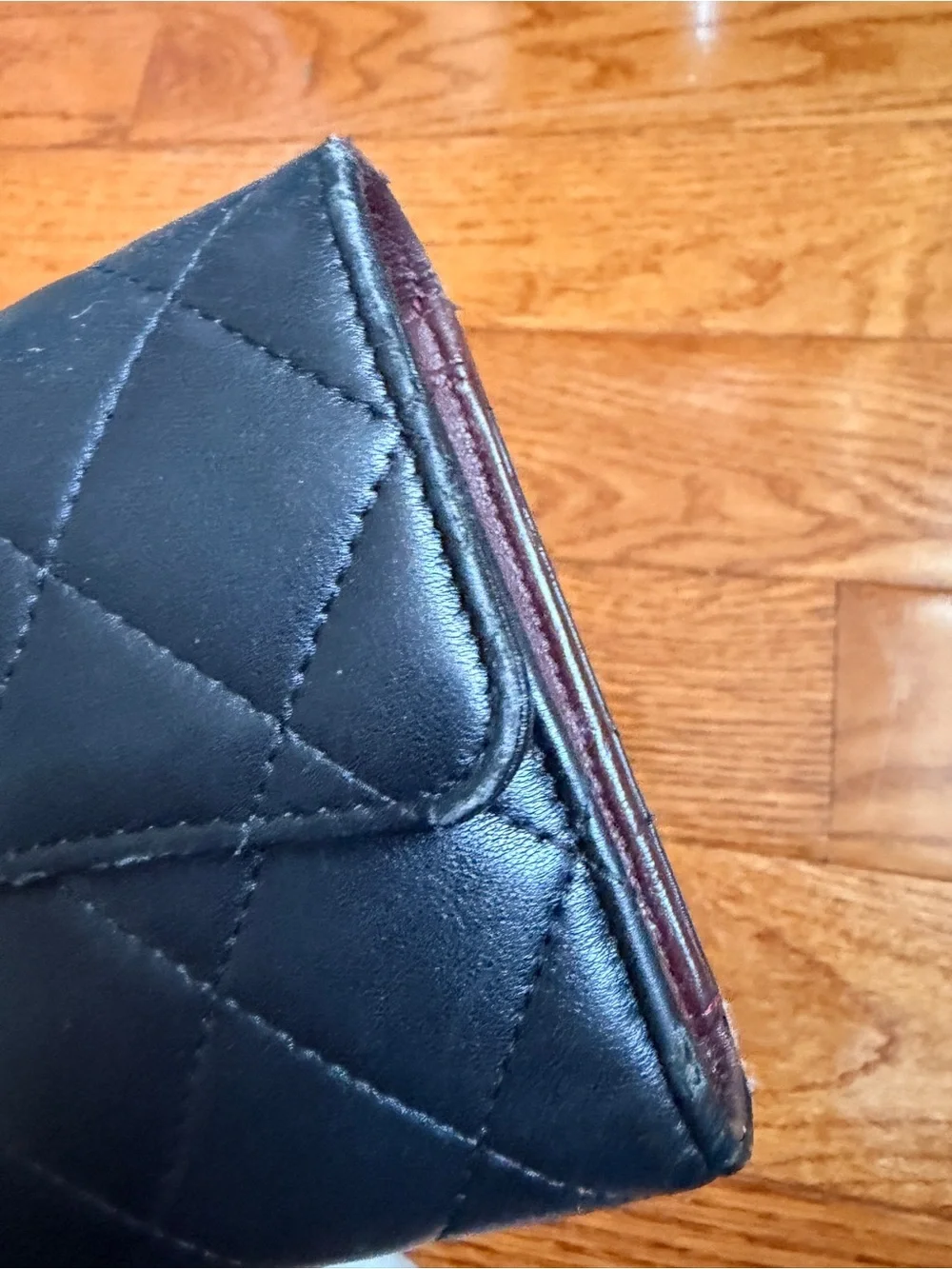CHANEL vintage Black Quilted lambskin Wallet with CC Logo